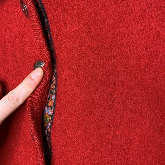 Woolrich | Red Silver Button Adorned Wool Vest Collared With Pockets Floral Trim - Picture 6 of 11